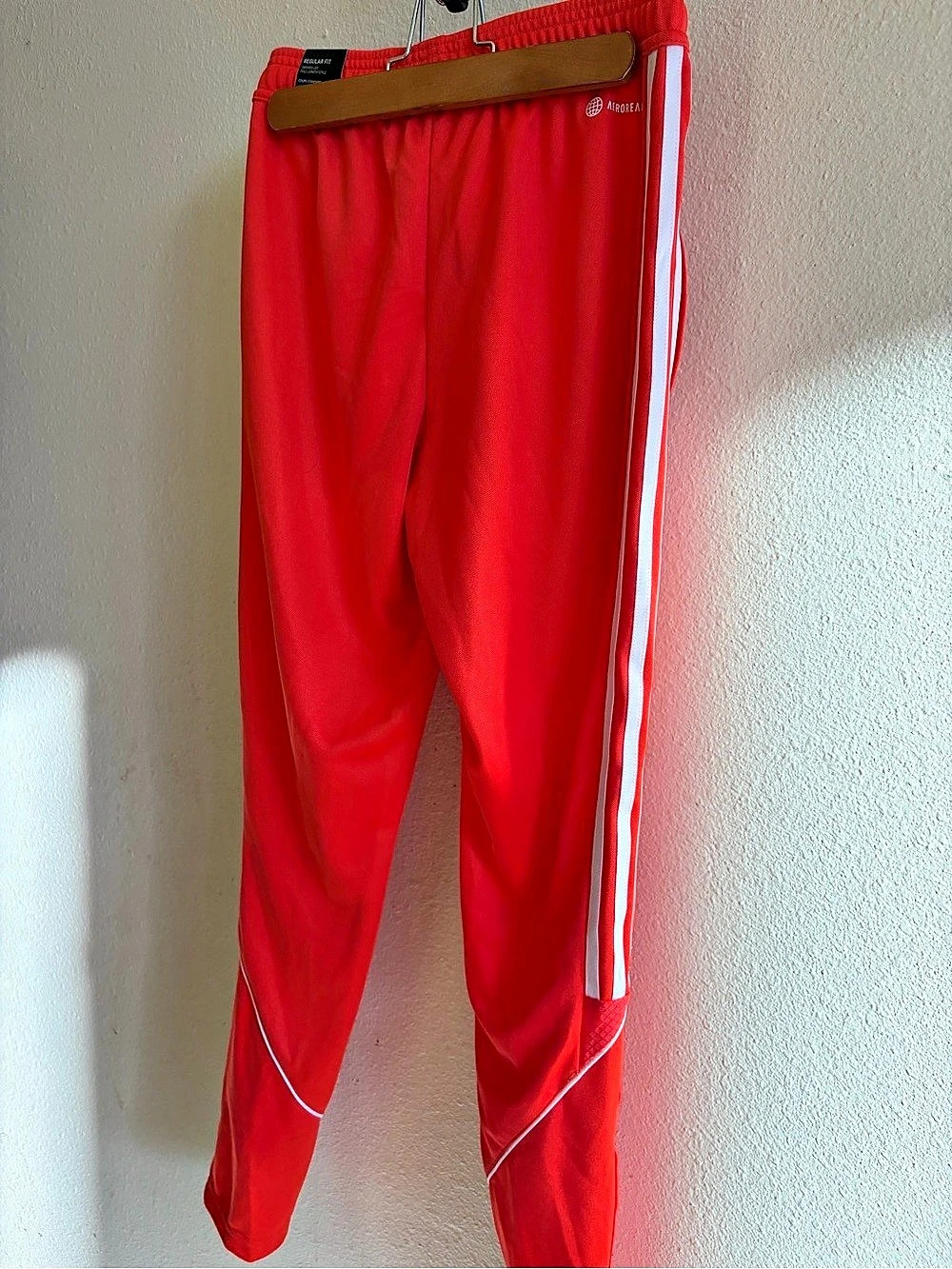 adidas Tiro Pant Football Track Pants Orange & White Mens XS NWT. Zippered cuffs